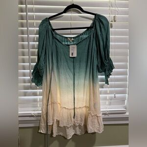 Women’s Green to Cream Ombre baby doll shirt small